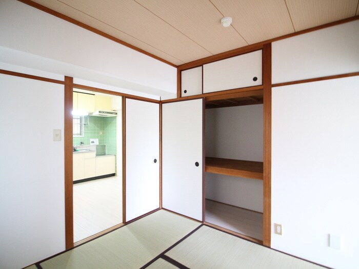 物件内観写真14　(収納)