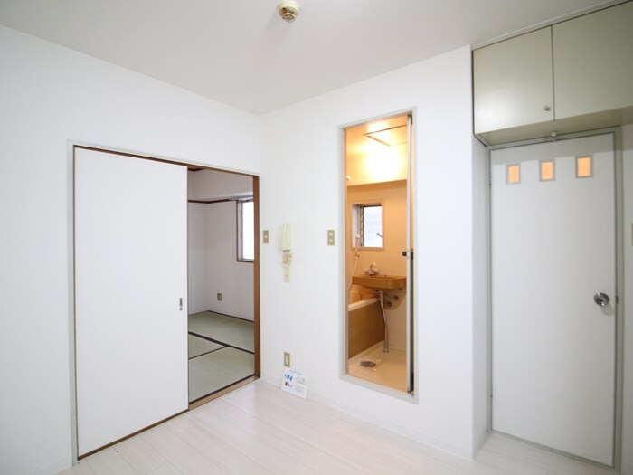 物件内観写真19　(居室)