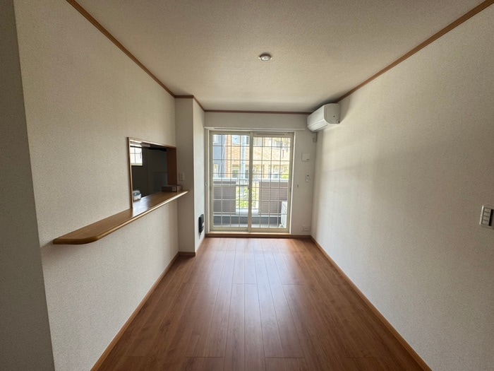 物件内観写真4　(居室)