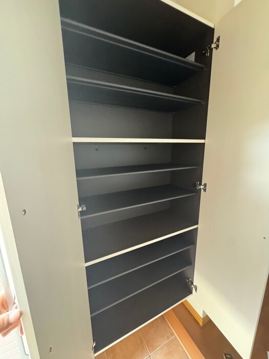 物件内観写真15　(靴箱)