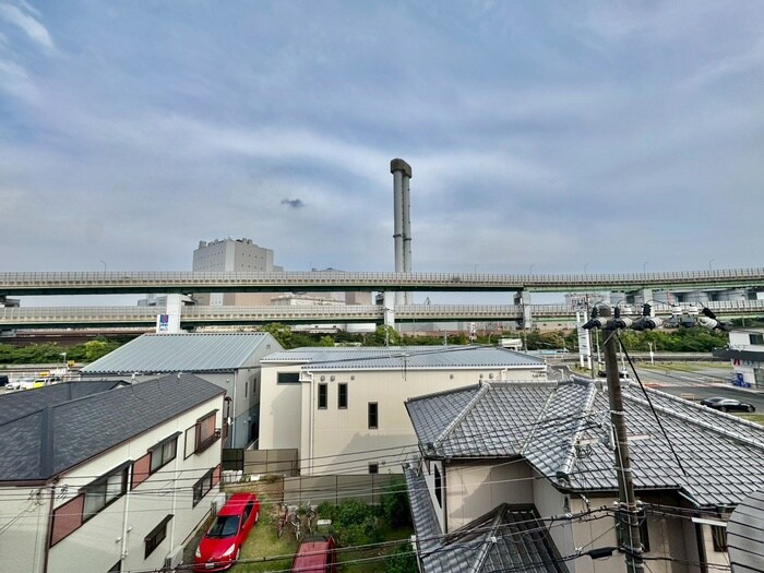 物件内観写真22　(室内からの展望)