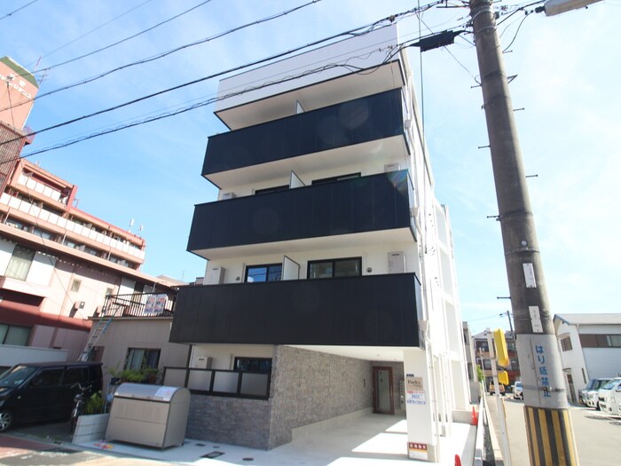 物件外観写真1　(外観写真)