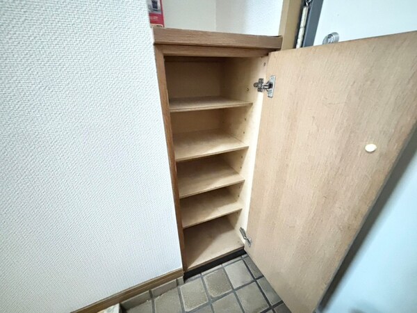 靴箱