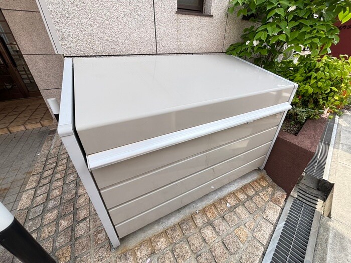 物件外観写真4　(建物設備)