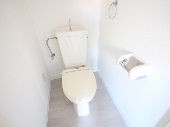 物件内観写真14　(トイレ)