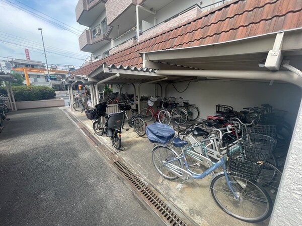 駐輪場