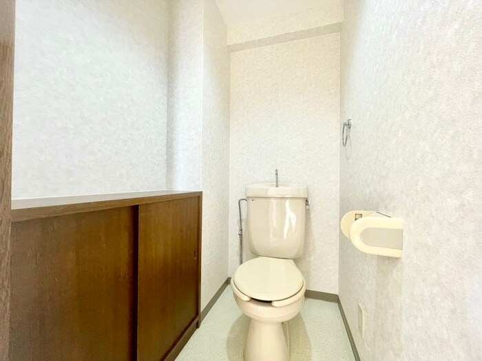 物件内観写真11　(トイレ)