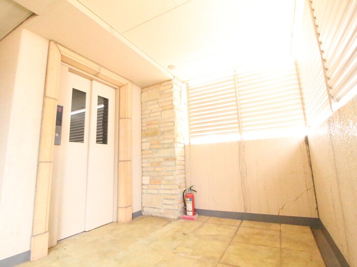 物件外観写真3　(建物設備)