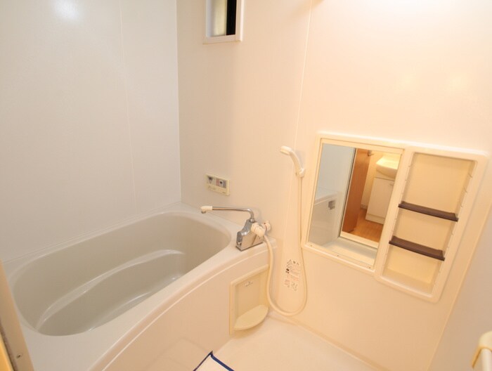 物件内観写真10　(バス／シャワールーム等)