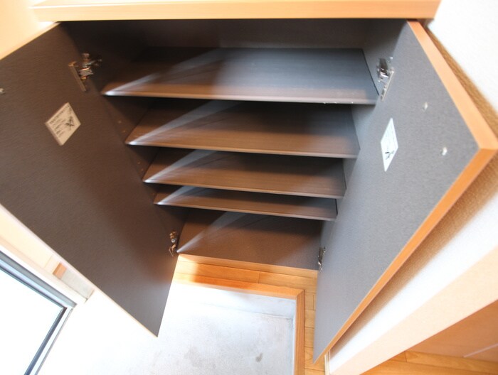 物件内観写真14　(靴箱)