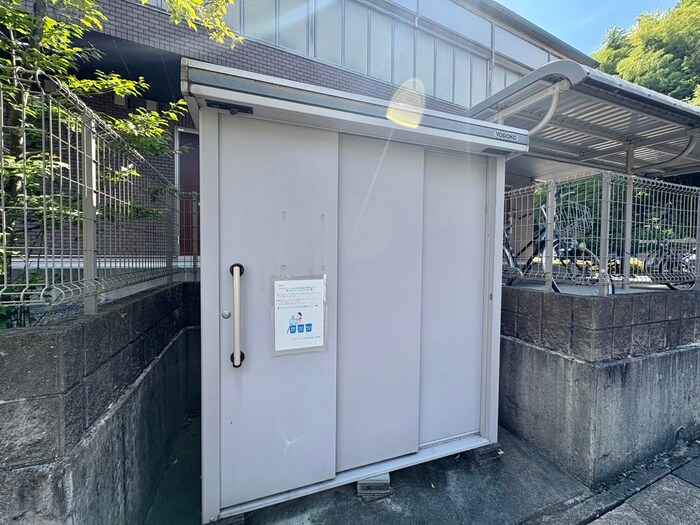 物件外観写真4　(建物設備)