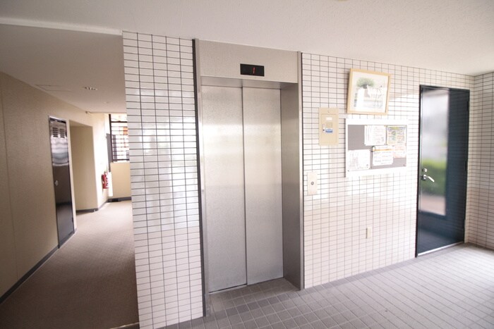 物件外観写真6　(建物設備)