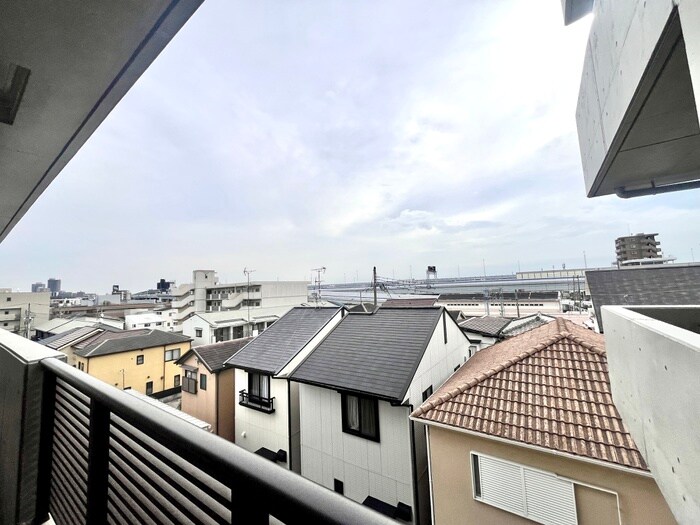 物件内観写真15　(室内からの展望)