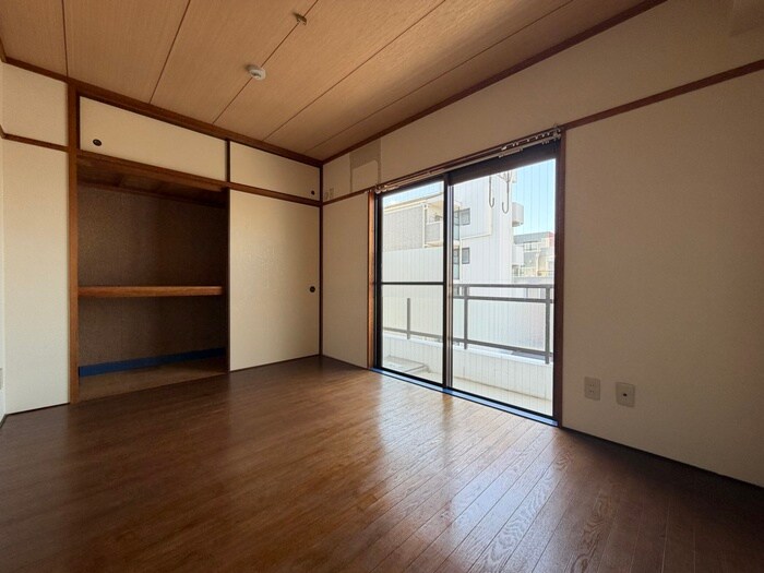 物件内観写真7　(居室)