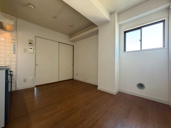 物件内観写真18　(居室)