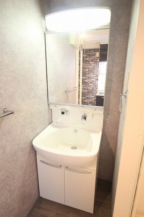 物件内観写真11　(洗面)
