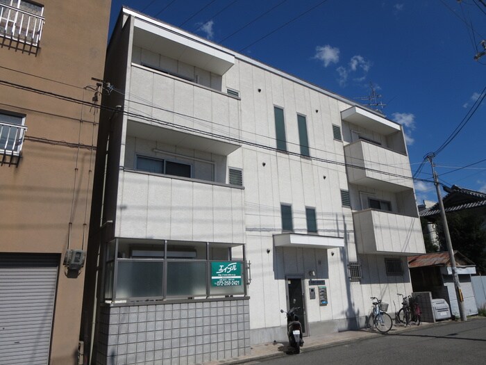 物件外観写真2　(外観写真)