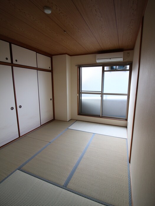 物件内観写真10　(居室)