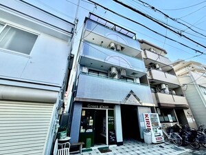プチ・プルージュ外観写真