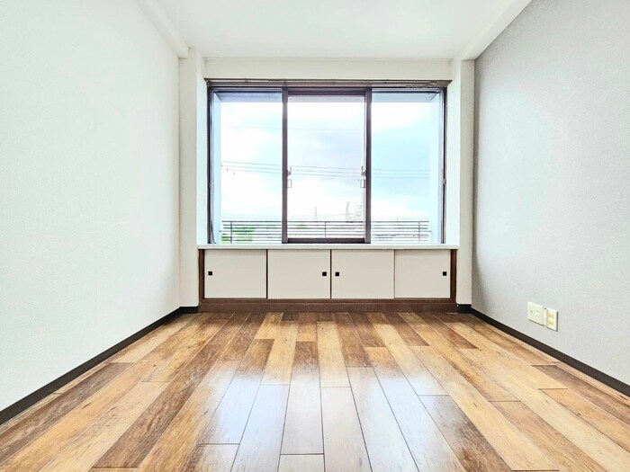 物件内観写真7　(内観写真)