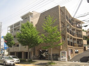 立花マンション外観写真