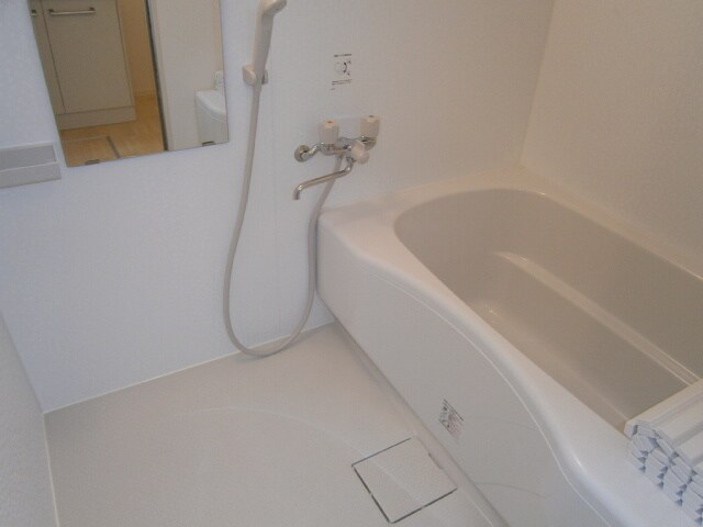物件内観写真8　(バス／シャワールーム等)