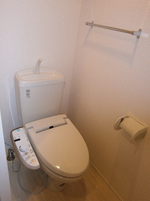 物件内観写真11　(トイレ)