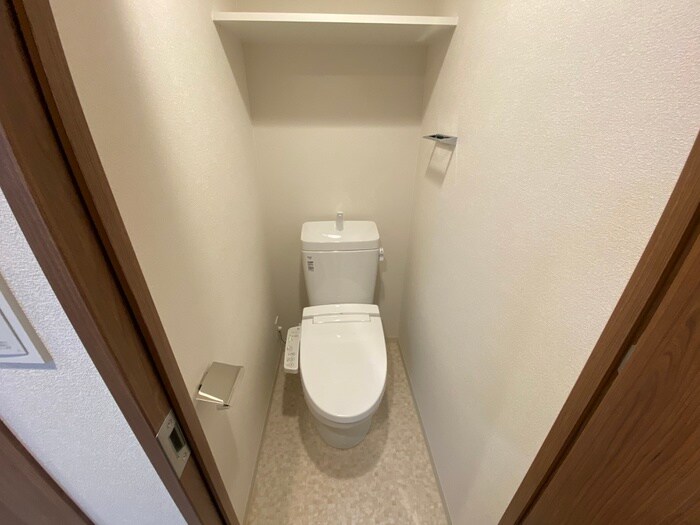 物件内観写真11　(トイレ)