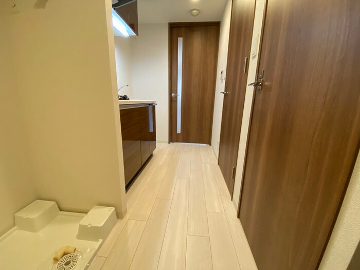 物件内観写真18　(廊下)