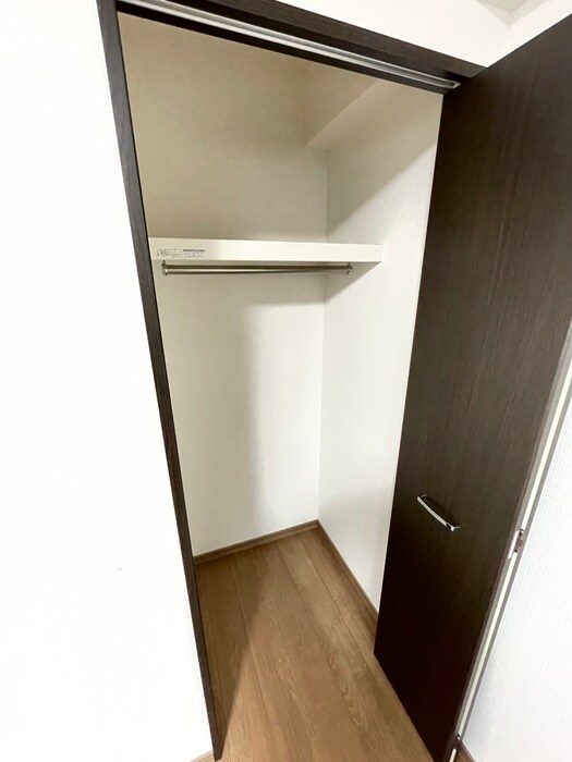 物件内観写真13　(収納)