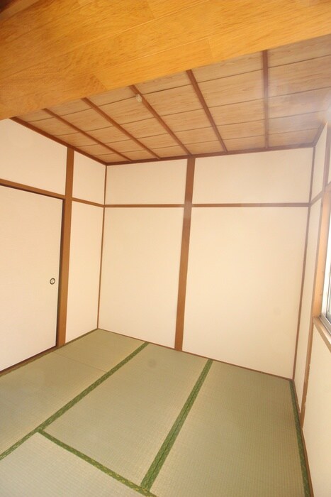 物件内観写真5　(居室)