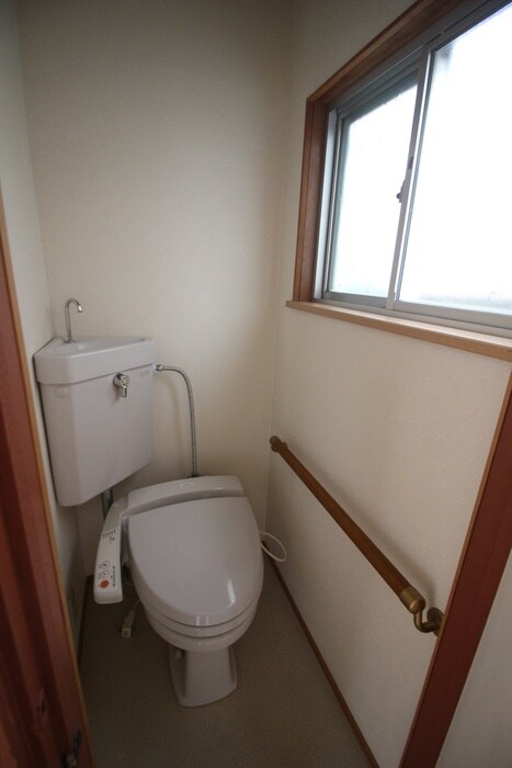 物件内観写真9　(トイレ)
