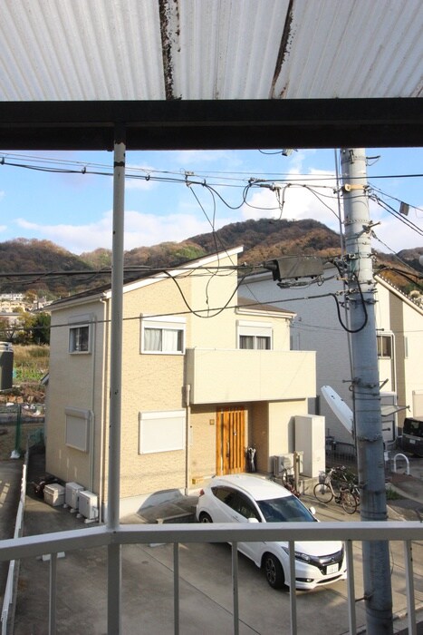 物件内観写真12　(室内からの展望)