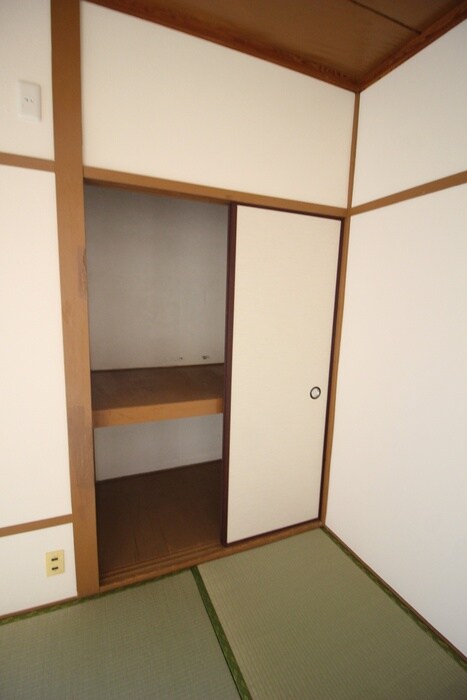 物件内観写真19　(居室)