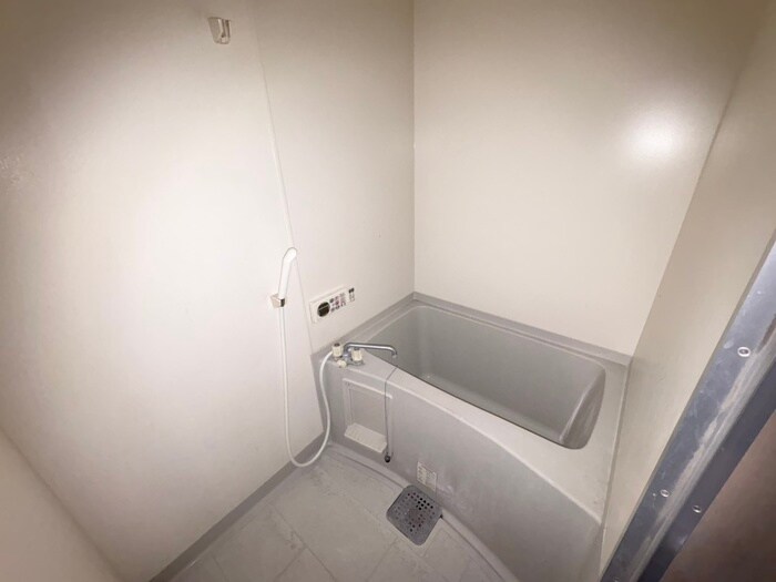 物件内観写真12　(バス／シャワールーム等)
