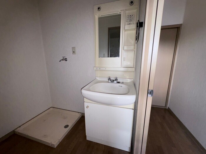 物件内観写真13　(洗面)