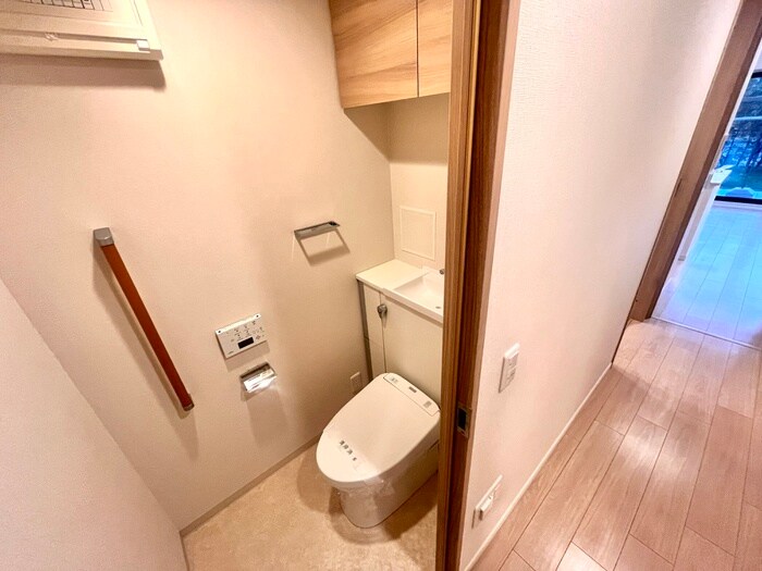 物件内観写真12　(トイレ)