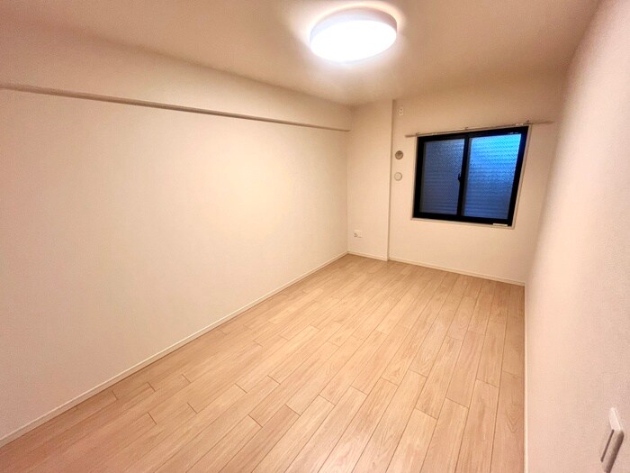 物件内観写真19　(居室)