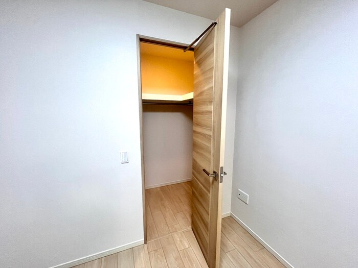 物件内観写真20　(収納)