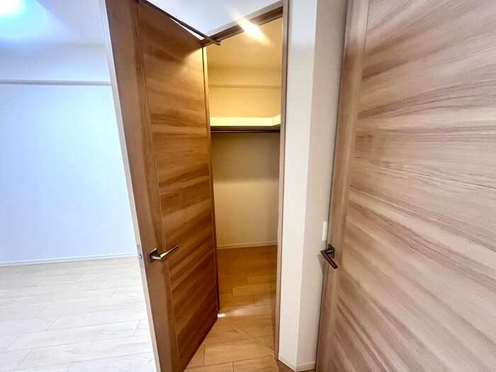物件内観写真21　(収納)