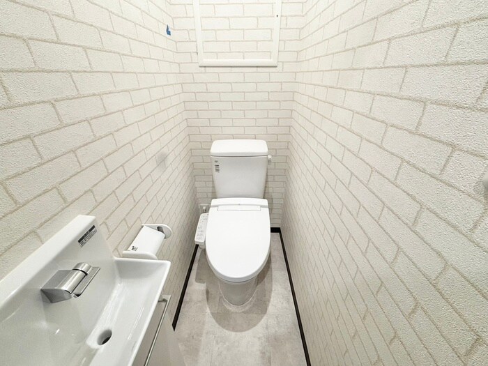 物件内観写真10　(トイレ)