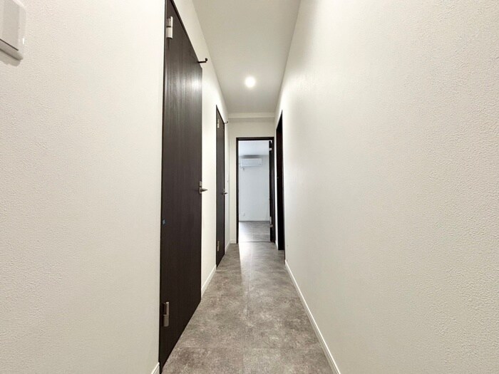 物件内観写真14　(廊下)