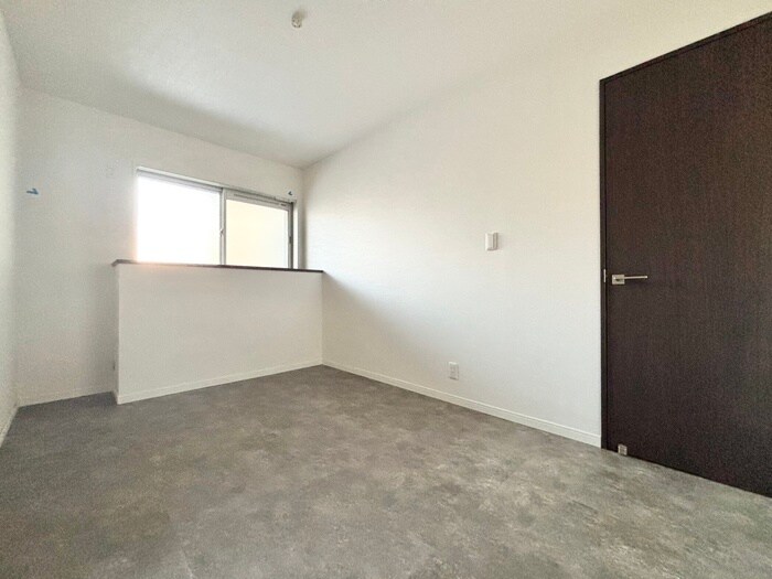 物件内観写真19　(居室)