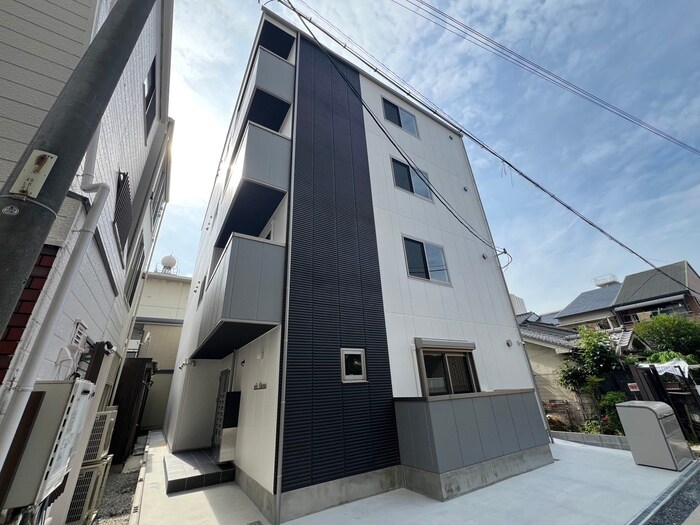 物件外観写真1　(外観写真)