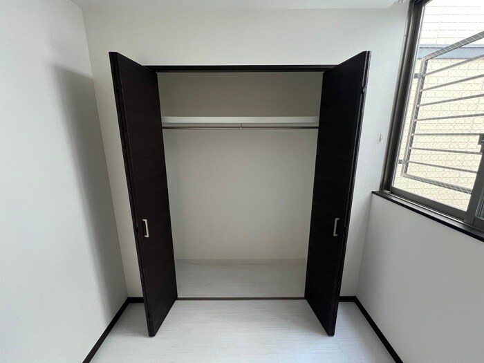 物件内観写真16　(収納)