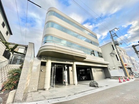 大久保現代マンション外観写真