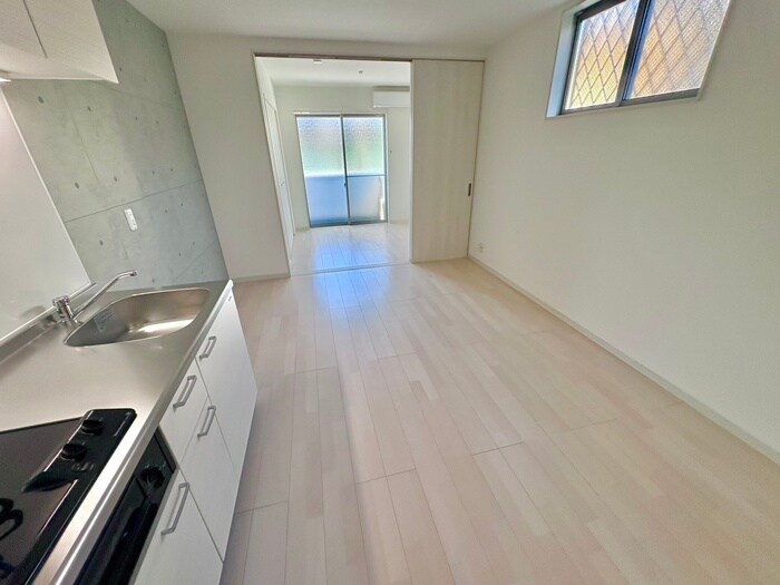 物件内観写真10　(居室)