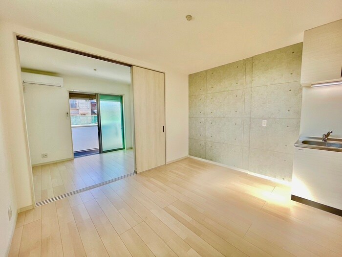 物件内観写真10　(居室)