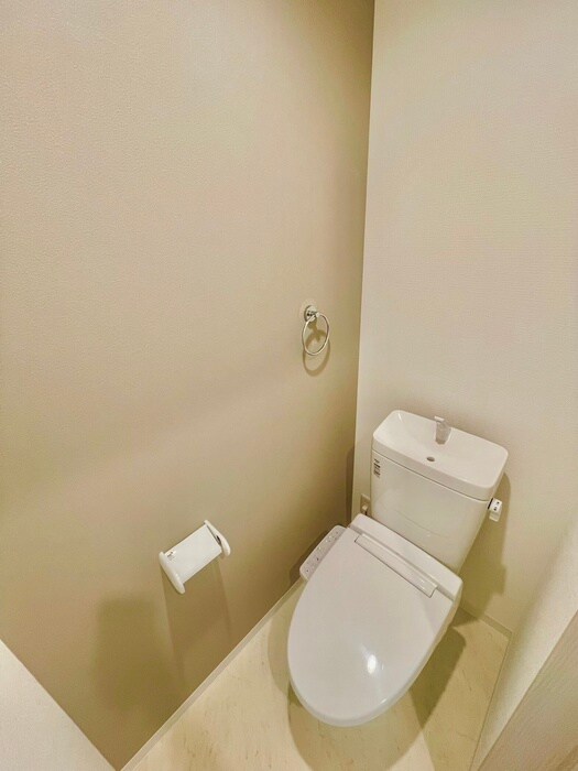 物件内観写真12　(トイレ)