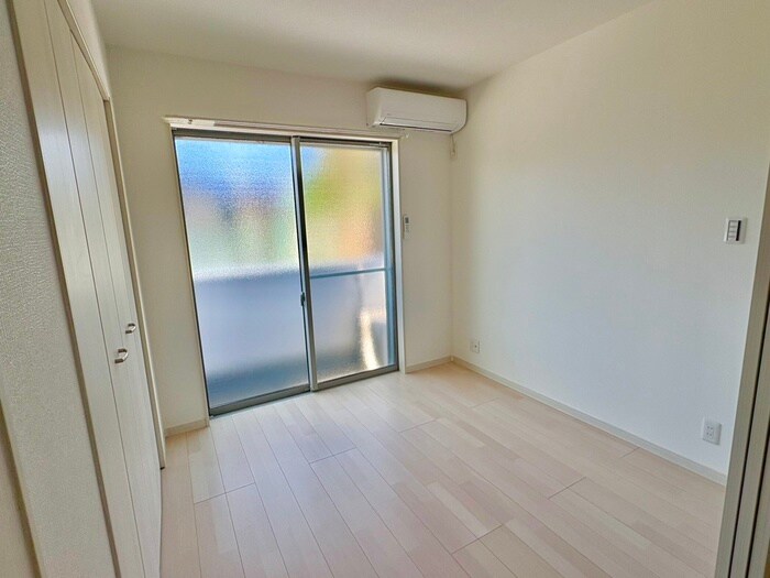 物件内観写真14　(居室)